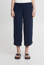Load image into Gallery viewer, ICHI Cropped Crinkle Trousers - 3 Colours