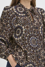 Load image into Gallery viewer, ICHI Craviz Print Blouse