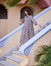 Load image into Gallery viewer, Black Colour DK Leo Kenna Shirt Dress