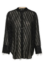 Load image into Gallery viewer, Culture Patty Eyelash Blouse - 2 colours