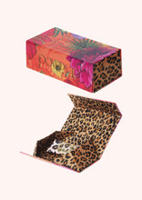 Load image into Gallery viewer, Powder Annika Sunglasses