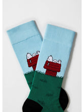 Load image into Gallery viewer, BESOCKS Snoopy Socks - House