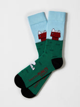 Load image into Gallery viewer, BESOCKS Snoopy Socks - House