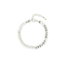 Load image into Gallery viewer, Hand Made Leaf Chains with Small Pearl Bracelet