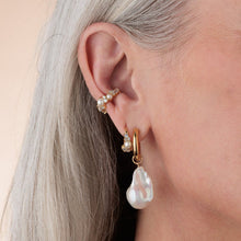 Load image into Gallery viewer, Scream Pretty / Hannah Martin Single Pearl Ear Cuff