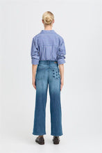 Load image into Gallery viewer, B Young Komma Emblem Jeans