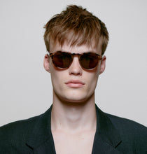 Load image into Gallery viewer, A. KJAERBEDE Marvin Sunglasses - 2 Colours