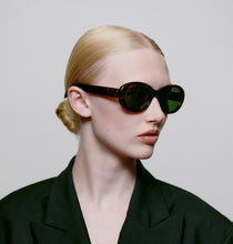 Load image into Gallery viewer, A. KJAERBEDE Amna Sunglasses - 2 Colours
