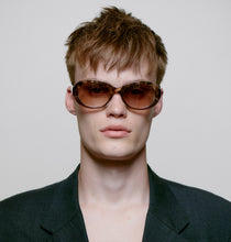Load image into Gallery viewer, A. KJAERBEDE Amna Sunglasses - 2 Colours
