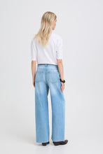Load image into Gallery viewer, B Young Kimu Belt jeans - Mid Blue Denim
