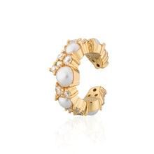 Load image into Gallery viewer, Scream Pretty / Hannah Martin Single Pearl Ear Cuff
