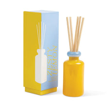 Load image into Gallery viewer, Paddywax Glass Diffuser Yellow - Zesty Lemon
