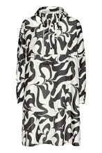 Load image into Gallery viewer, B Young Aska Cape - Black
