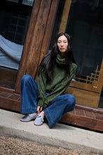 Load image into Gallery viewer, ICHI Kamara Cowl Neck Jumper - 2 Colours
