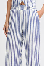 Load image into Gallery viewer, B Young Striped Cropped Trousers
