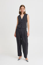 Load image into Gallery viewer, B Young Danta Waistcoat
