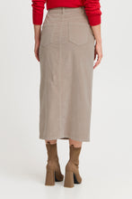 Load image into Gallery viewer, B Young Corduroy Dasik Skirt - 2 Colours
