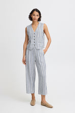 Load image into Gallery viewer, B Young Linen Mix Striped Waistcoat
