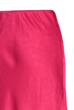 Load image into Gallery viewer, B Young Getta Satin Skirt
