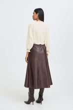 Load image into Gallery viewer, B Young Dimian Faux Leather Skirt
