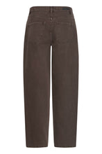 Load image into Gallery viewer, B Young Kamari Barrel Jeans
