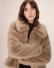 Load image into Gallery viewer, Grace &amp; Mila Shonna Coat - 2 Colours
