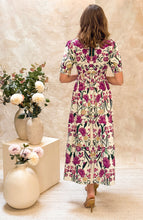 Load image into Gallery viewer, Hope &amp; Ivy Emily Tea Dress
