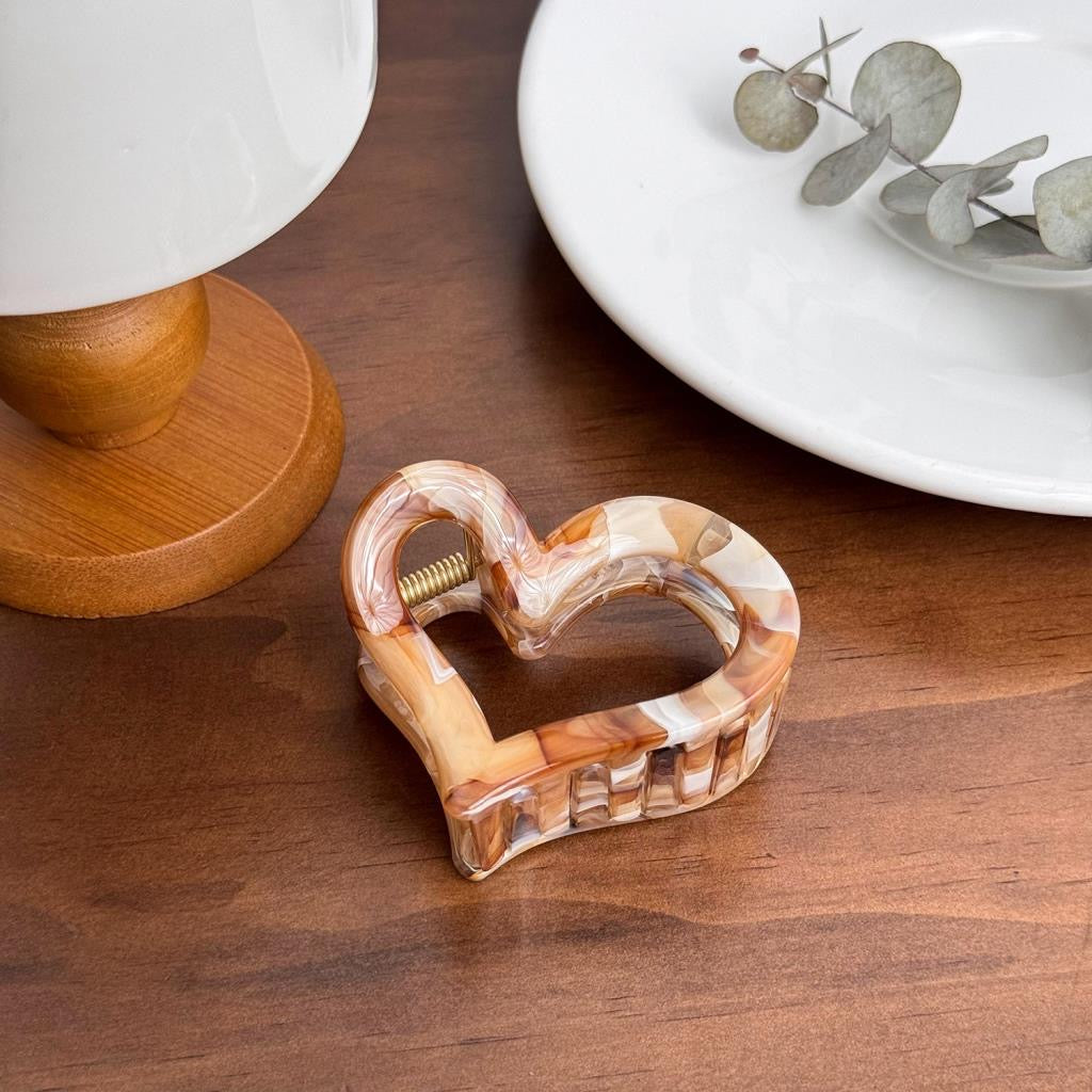 Heart Hair Claw - Caramel Marble