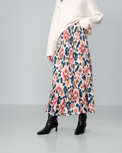 Load image into Gallery viewer, Grace &amp; Mila Nicky Skirt

