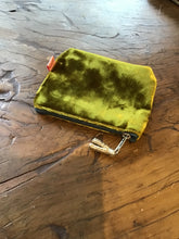 Load image into Gallery viewer, Lua Mini Velvet Purse - 7 Colours
