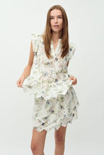 Load image into Gallery viewer, mbyM Florissa Print Blouse
