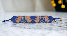 Load image into Gallery viewer, Royal Blue &amp; Peach Lotus Leaf Beaded Bracelet
