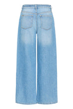 Load image into Gallery viewer, B Young Kimu Belt jeans - Mid Blue Denim
