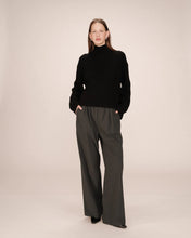 Load image into Gallery viewer, Grace &amp; Mila Sagan Jumper - Black
