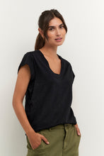 Load image into Gallery viewer, Culture Biana T Shirt - 3 Colours
