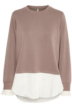 Load image into Gallery viewer, Culture Shirt Tail Chabrina Sweatshirt - 2 Colours
