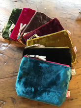 Load image into Gallery viewer, Lua Mini Velvet Purse - 7 Colours
