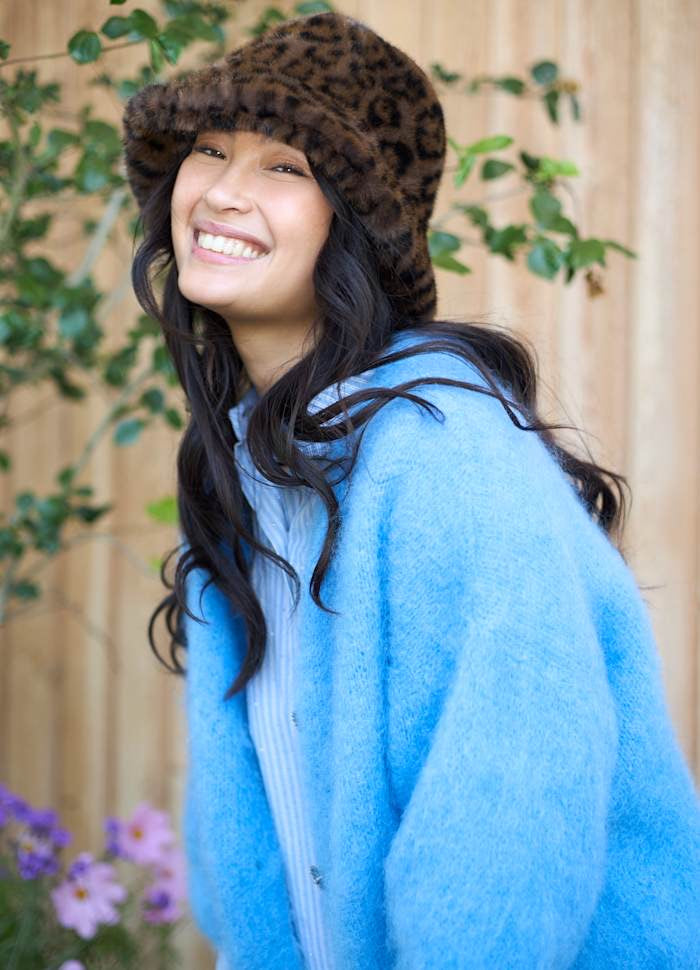 Black Colour DK Trixie Soft Bucket Hat - Leo