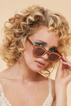 Load image into Gallery viewer, Powder Nyra Sunglasses
