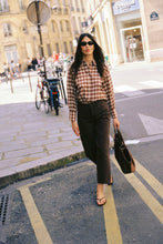 Load image into Gallery viewer, B Young Kamari Barrel Jeans
