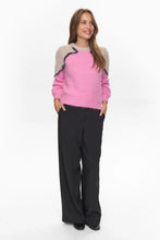 Load image into Gallery viewer, NÜMPH Marna Suri Pullover
