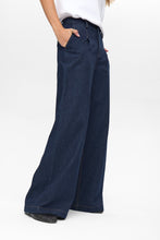 Load image into Gallery viewer, NÜMPH Belis Denim Jeans
