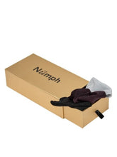 Load image into Gallery viewer, NÜMPH Kingcity Socks in a box
