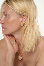 Load image into Gallery viewer, Tutti Revere Necklace - Silver &amp; Gold
