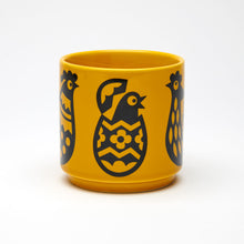 Load image into Gallery viewer, Hornsea Chicken Family Yellow Mug
