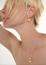 Load image into Gallery viewer, Tutti Freshwater Pearl Necklace - Gold
