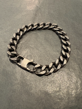 Load image into Gallery viewer, Tribal Steel Men’s Oxidised Solid Curb Bracelet
