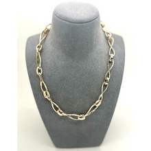 Load image into Gallery viewer, Twist Chain Links Necklace - Gold/Silver
