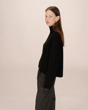Load image into Gallery viewer, Grace &amp; Mila Sagan Jumper - Black
