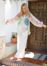 Load image into Gallery viewer, Black Colour DK Sun Blouse - ONE SIZE
